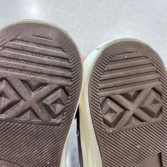 Converse Gray and White Kids Sneakers - Picture 7 of 13